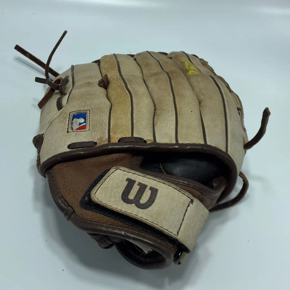Wilson A450 Youth Baseball Glove Genuine Leather Tan/Brown Mitt MLB Patch